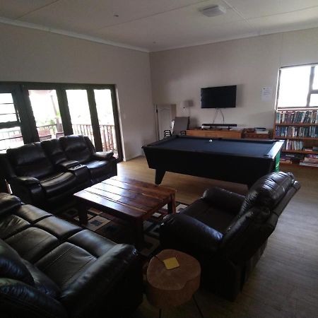 2 Bedroom Guest Suite At A-Frame Glengariff Beach Glen Eden Kültér fotó