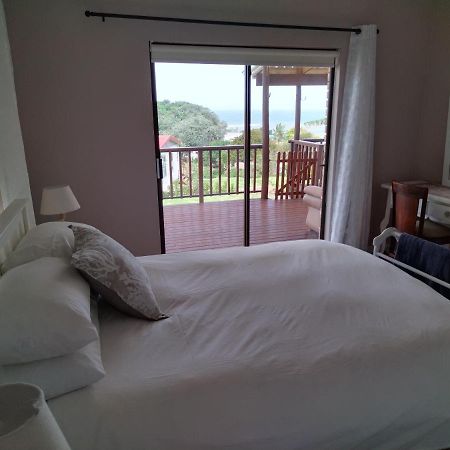 2 Bedroom Guest Suite At A-Frame Glengariff Beach Glen Eden Kültér fotó